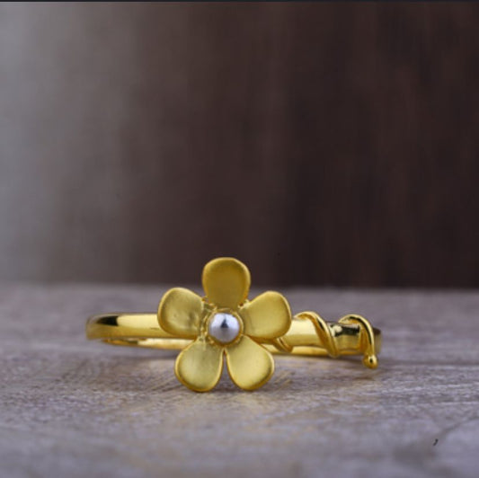 Flower Pearl 21K Gold Ring