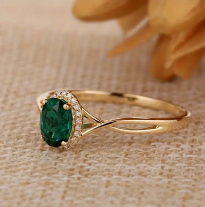 Sparkling Green Cubic Zirconia 21K Gold Ring