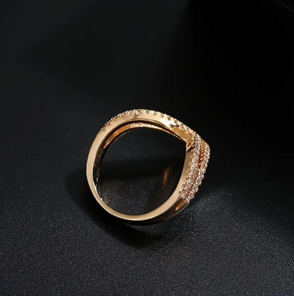 Elegant V-Shaped Fashion 21K Gold Ring