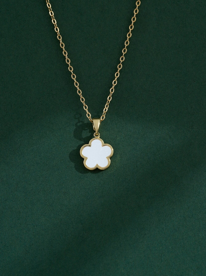 Elegant Five-petal Flower Pendant 21K Gold Necklace